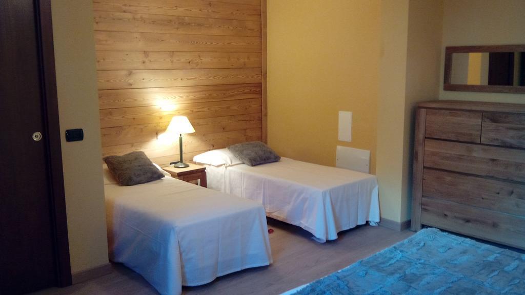 Chalet Alpina Hotel & Apartments La Thuile Rom bilde